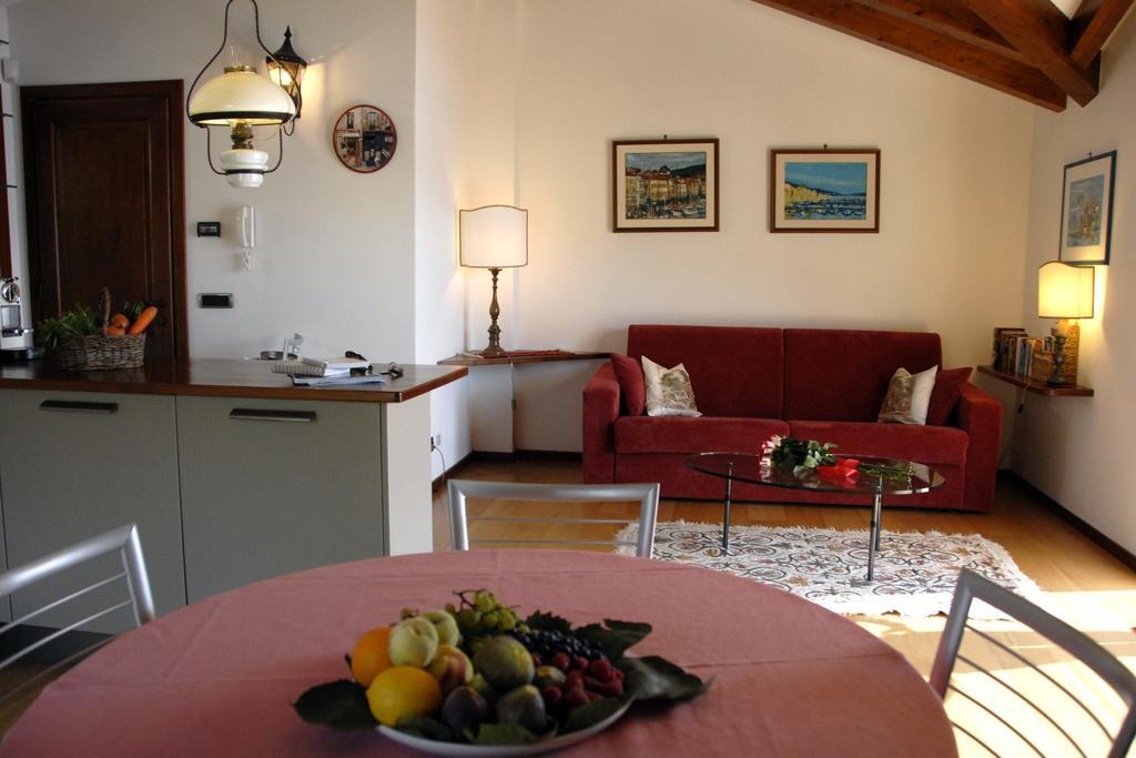 Alveluu Ristorante E Suites Tremezzo Rum bild