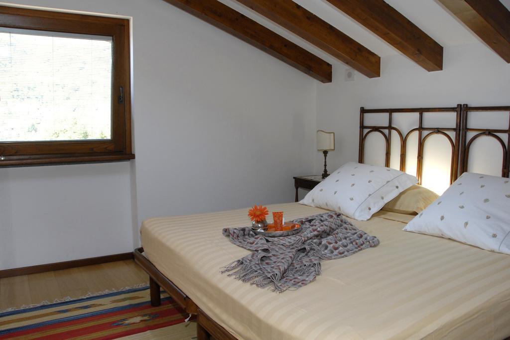 Alveluu Ristorante E Suites Tremezzo Rum bild