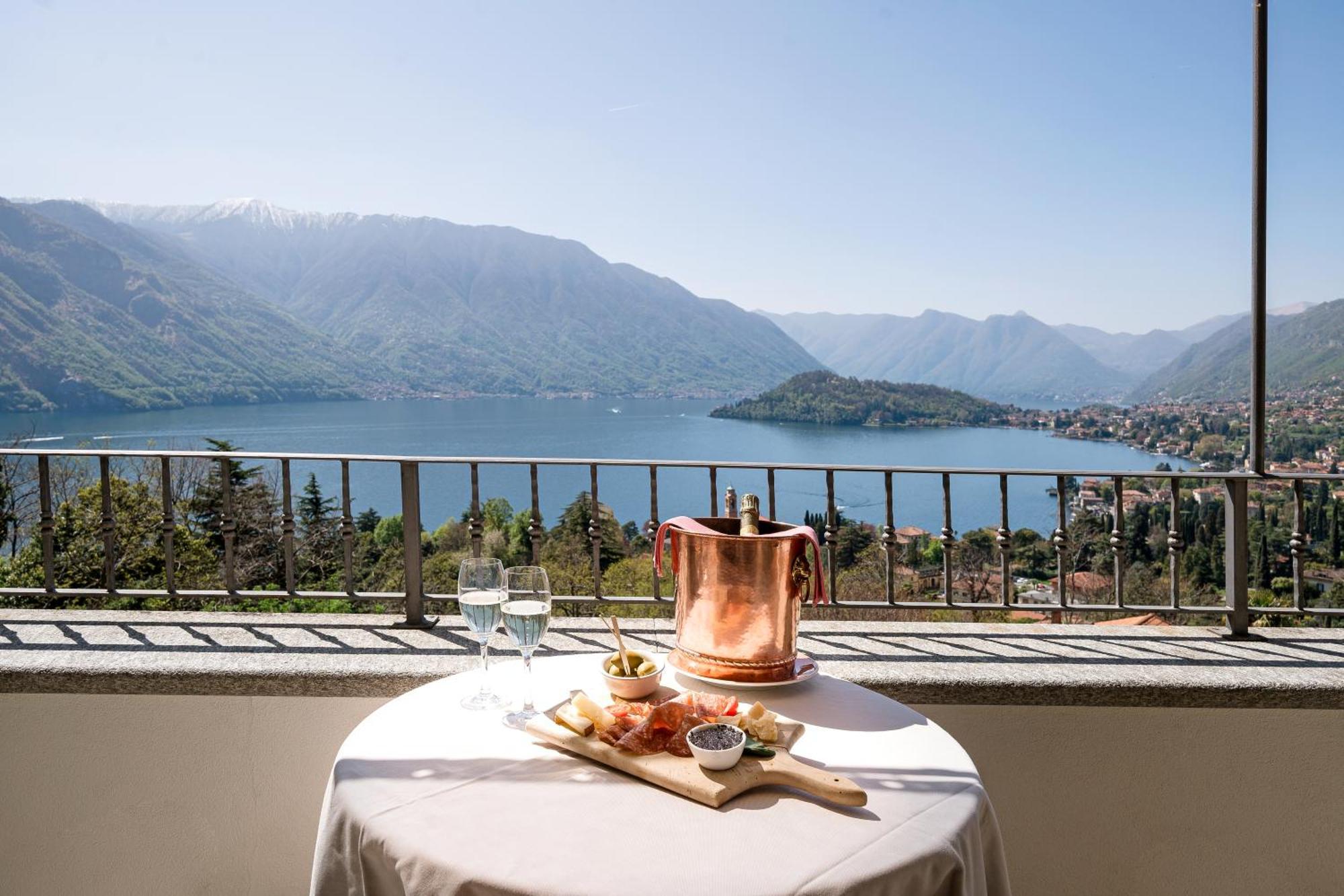 Alveluu Ristorante E Suites Tremezzo Exteriör bild